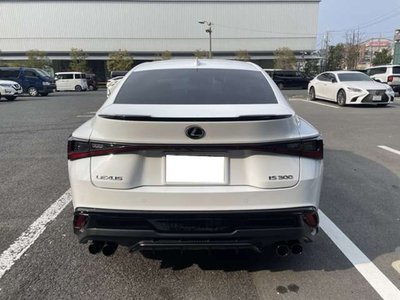 LEXUS IS - 6