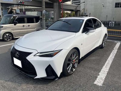 LEXUS IS - 3
