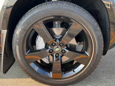 LAND ROVER DEFENDER 110 X DYNAMIC HSE D300 - 8