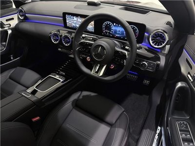 MERCEDES-BENZ CLA - 2