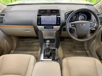 TOYOTA LAND CRUISER PRADO - 2