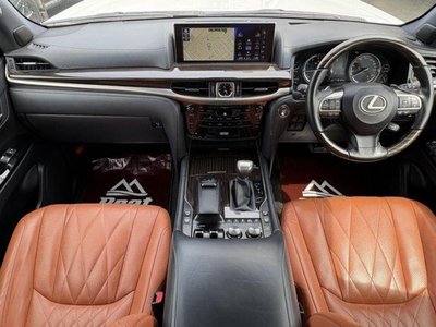 2018 Lexus LX — миниатюра 42
