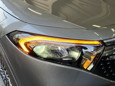 MERCEDES-BENZ EQA - 7