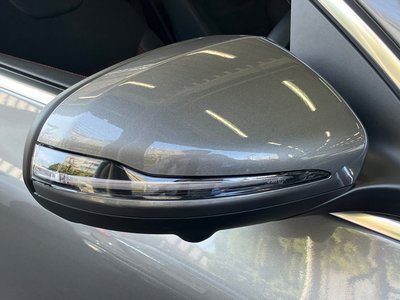 MERCEDES-BENZ EQA - 10