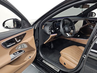 MERCEDES-BENZ E-CLASS - 10