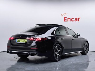 MERCEDES-BENZ E-CLASS - 4