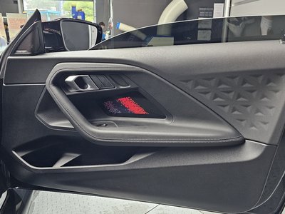2025 BMW M2 缩略图 15