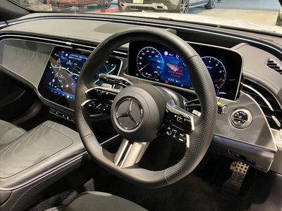 MERCEDES-BENZ E-CLASS - 5