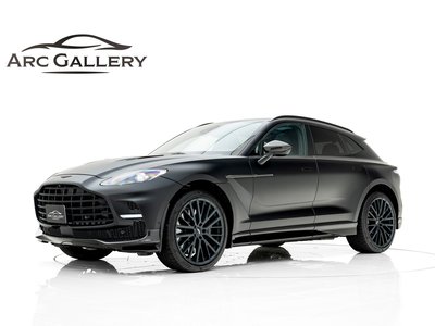 ASTON MARTIN DBX