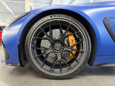 2025 Mercedes-BENZ GT AMG — фото 10