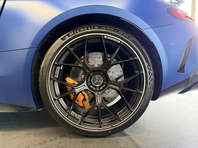 2025 Mercedes-BENZ GT AMG — миниатюра 11
