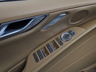 2025 Genesis G80 (RG3) — миниатюра 17