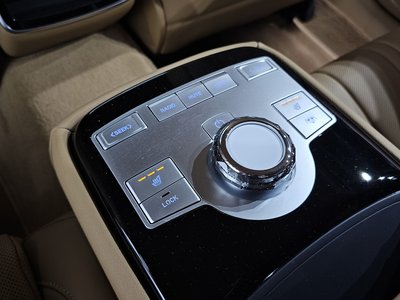 2025 Genesis G80 (RG3) — миниатюра 19