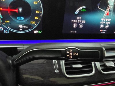 MERCEDES-BENZ GLE - 9