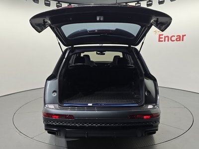 2025 AUDI Q7 缩略图 25