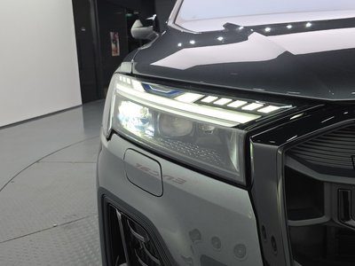 صورة 9 لـ 2025 AUDI Q7