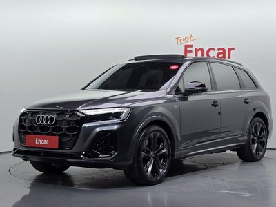 صورة 1 لـ 2025 AUDI Q7