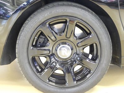 ROLLS-ROYCE GHOST - 9