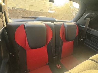 MERCEDES-BENZ GLB - 8