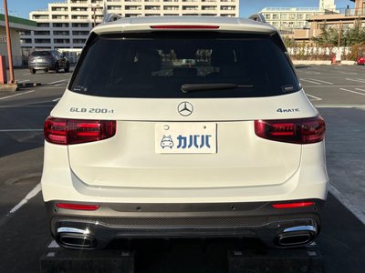 MERCEDES-BENZ GLB - 4