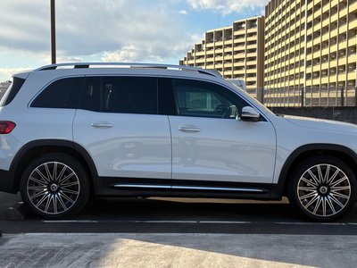 MERCEDES-BENZ GLB - 3