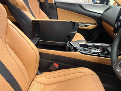 صورة مصغرة 32 لـ 2025 Lexus NX