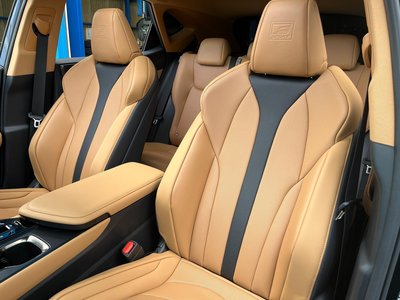 صورة مصغرة 39 لـ 2025 Lexus NX