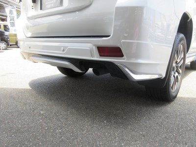 TOYOTA LAND CRUISER PRADO - 10