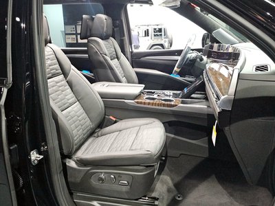 2026 Cadillac ESCALADE 5TH GENERATION — миниатюра 12