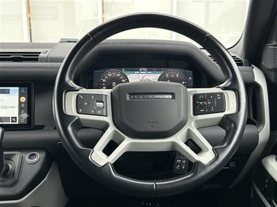 LAND ROVER DEFENDER - 4