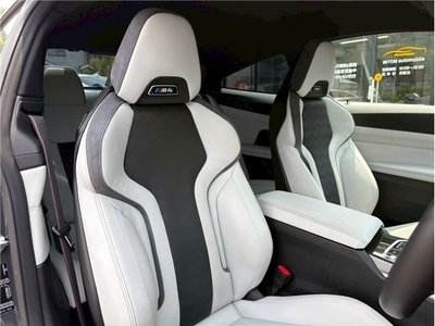 صورة مصغرة 46 لـ 2021 BMW M4