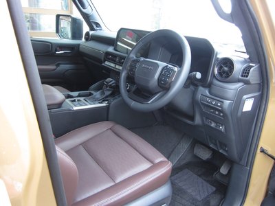 TOYOTA LAND CRUISER 250 - 9