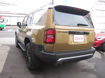 TOYOTA LAND CRUISER 250 - 6