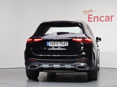 MERCEDES-BENZ GLC - 4