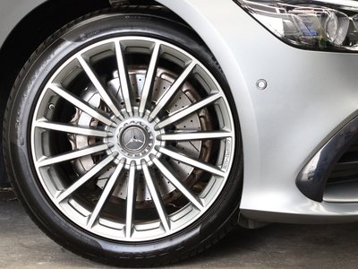 صورة 8 لـ 2020 Mercedes-BENZ GT AMG