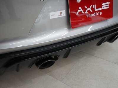 PORSCHE 718 CAYMAN - 10