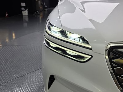 2022 Genesis ELECTRIFIED GV70 照片 9