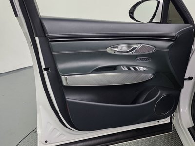 صورة مصغرة 14 لـ 2022 Genesis ELECTRIFIED GV70