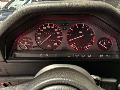 1990 BMW 3 SERIES photo 25