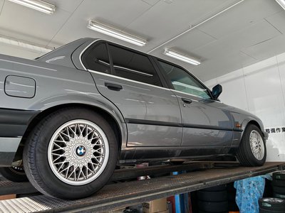 1990 BMW 3 SERIES photo 46