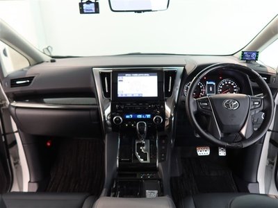 2021 Toyota ALPHARD 照片 8