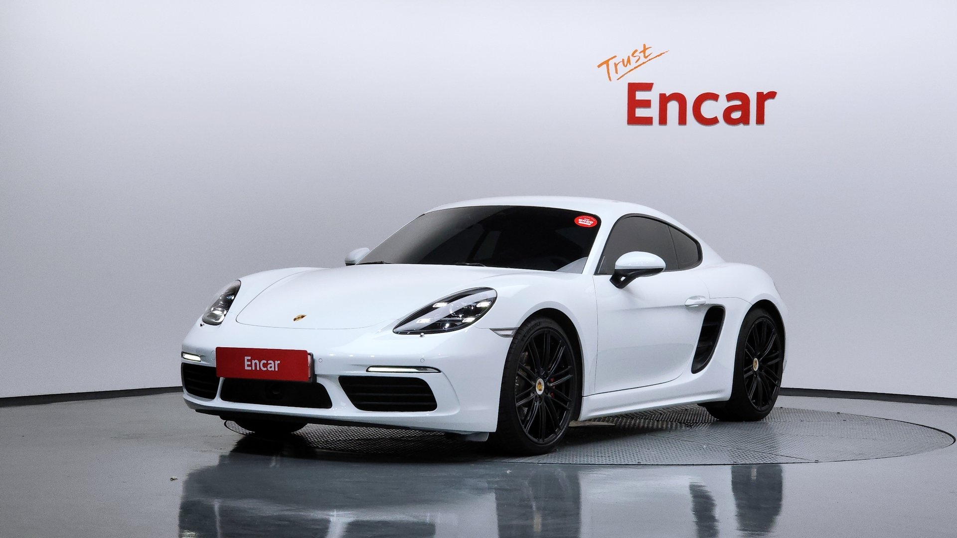 PORSCHE 718 CAYMAN - View 1