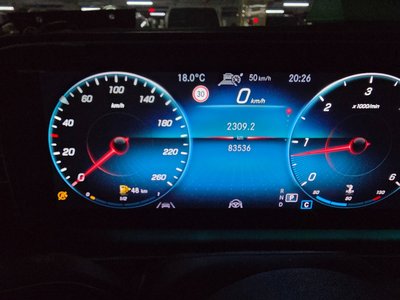 MERCEDES-BENZ GLS - 6