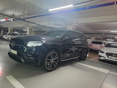 MERCEDES-BENZ GLS - 4