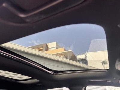 MERCEDES-BENZ EQA - 8