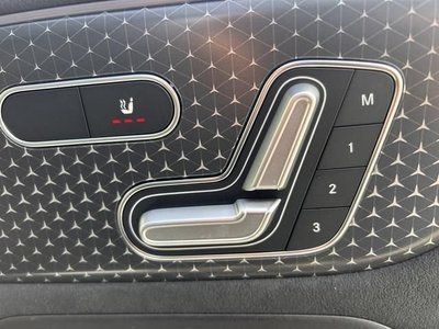 MERCEDES-BENZ EQA - 9