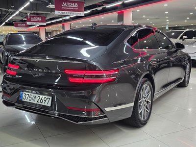 GENESIS G80 (RG3) - 5