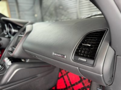 صورة مصغرة 62 لـ 2013 AUDI R8