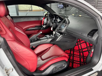 صورة مصغرة 56 لـ 2013 AUDI R8