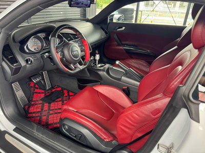 2013 AUDI R8 照片 2